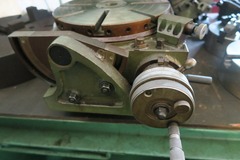 日研 傾斜円テーブル NST-300H