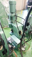 ブラザー工業 リベッティングマシン BRM-211