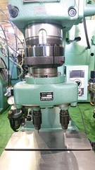 ブラザー工業 リベッティングマシン BRM-211