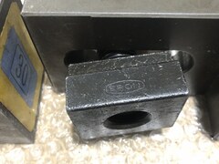 クランプ2個 150ｘ60ｘH70mm