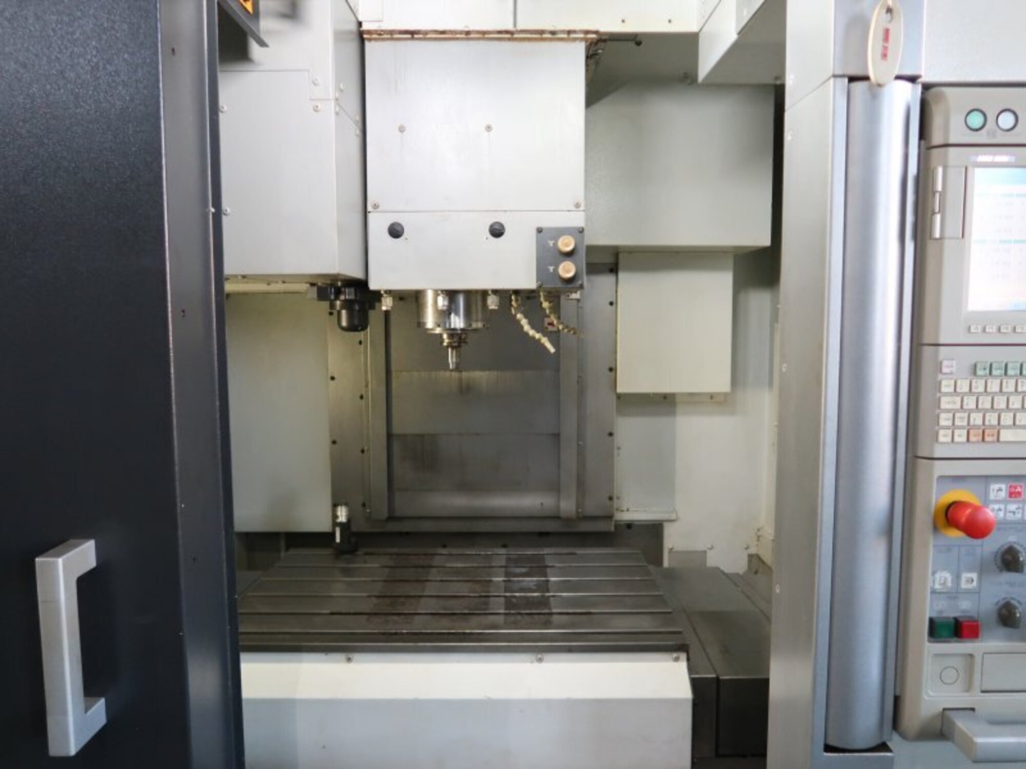 森精機 立型マシニングセンター(２面拘束型) NVX5060Ⅱ/40