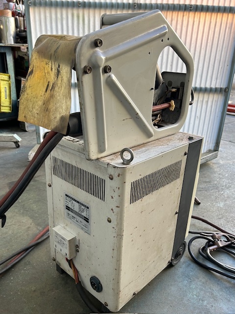 パナソニック 半自動溶接機 YD180R-5
