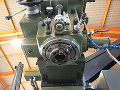 牧野フライス製作所 NC立フライス AVNC-74