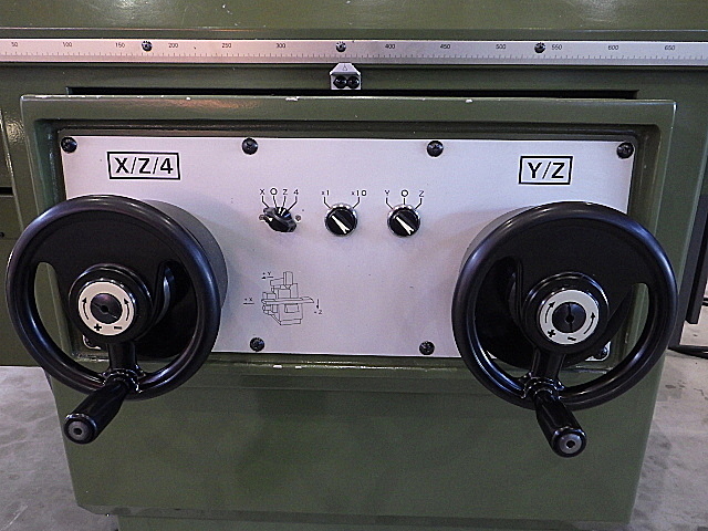 牧野フライス製作所 NC立フライス AVNC-74