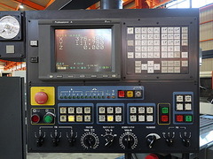 牧野フライス製作所 NC立フライス AVNC-74