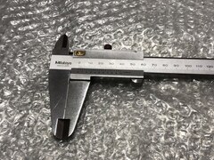 ミツトヨ/Mitutoyo ノギス 測定範囲：300mm　
