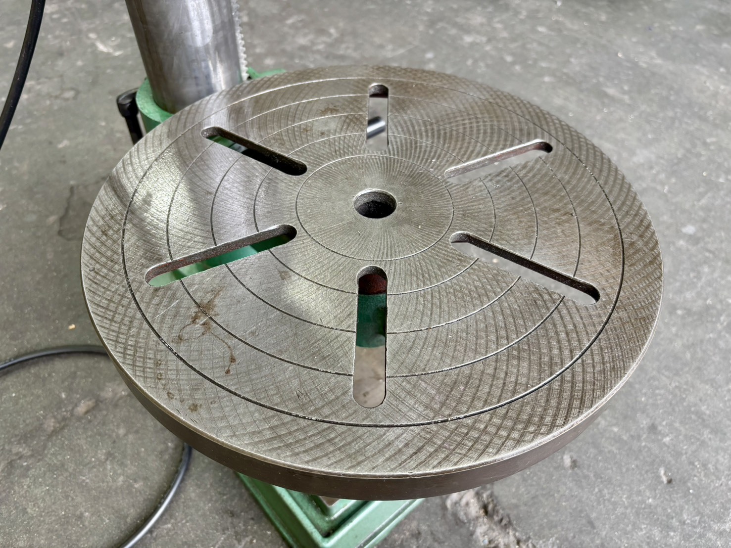 東芝 13mm卓上ボール盤 DPN-13 | マシンライフ