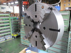 ノーベル 4爪インデペンデントチャック 450φ