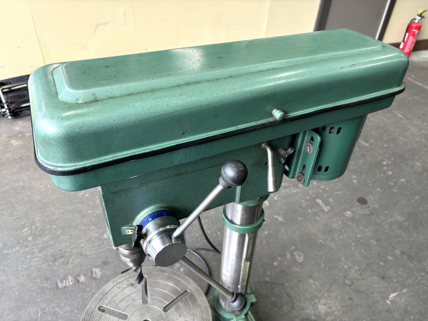 東芝 13mm卓上ボール盤 DPN-13 | マシンライフ