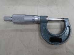 MITUTOYO｜ミツトヨ 外側マイクロメーター M110-25