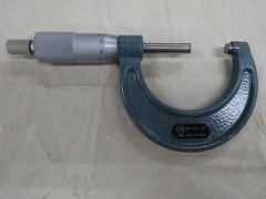 MITUTOYO｜ミツトヨ 外側マイクロメーター M110-50