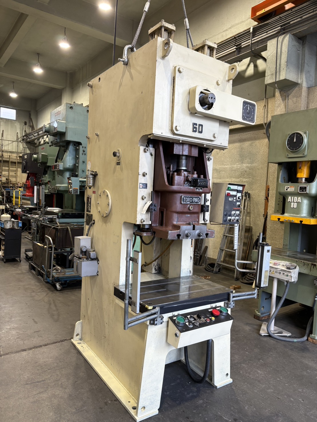 アマダ 60Tプレス TP-60C