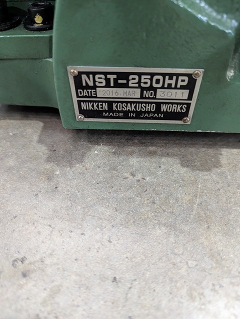 日研 傾斜円テーブル NST-250HP
