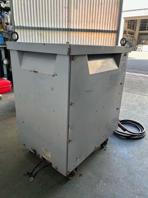 ダイヘン アーク溶接機 B5006