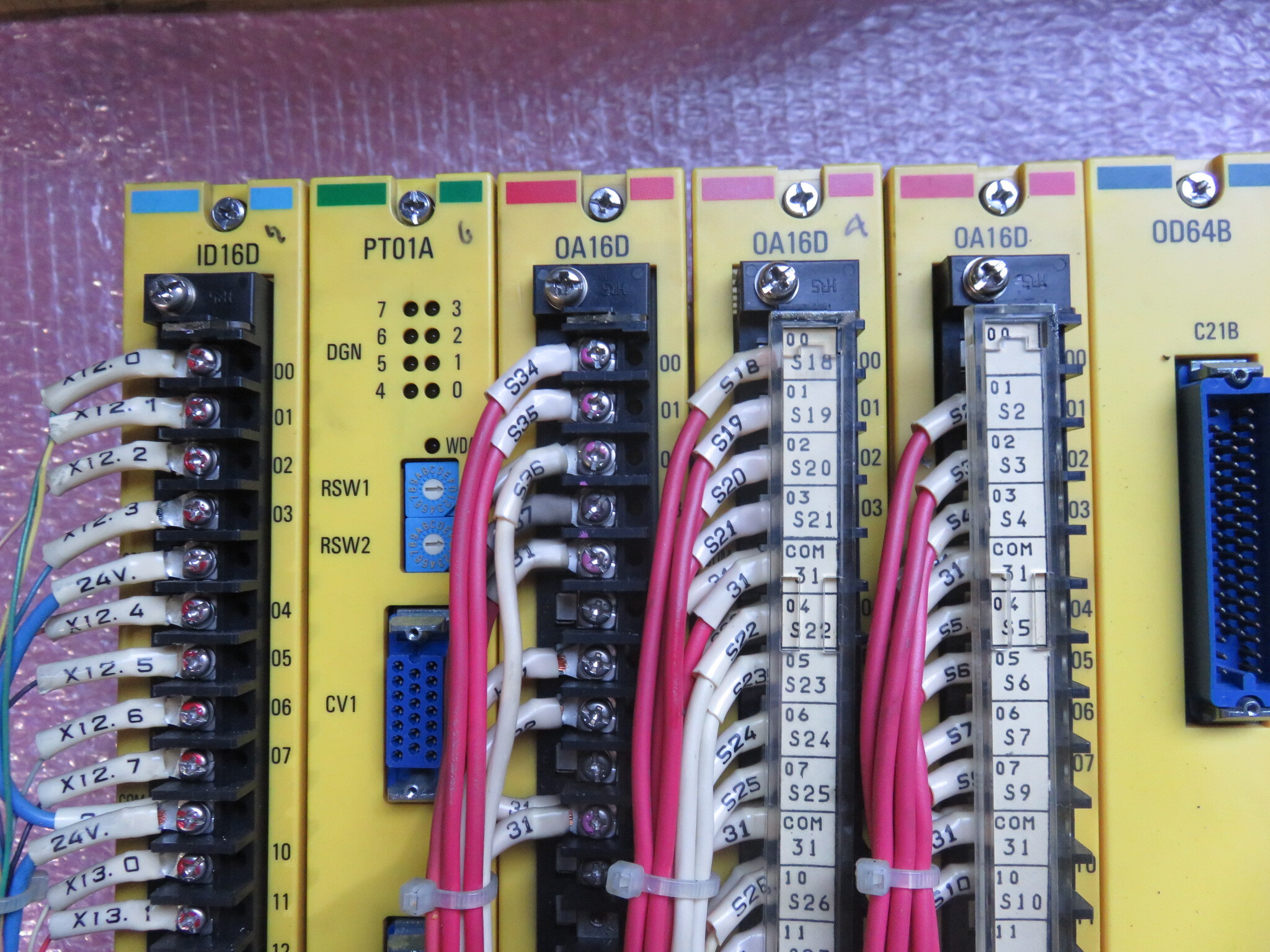FANUC/ファナック サーボアンプ A03B-0801-C004