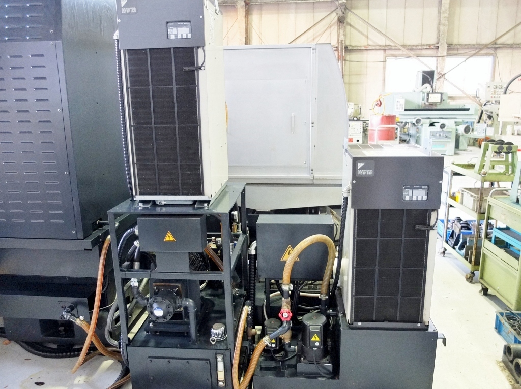 岡本工作機械製作所 NC平面研削盤 PSG-64CA1