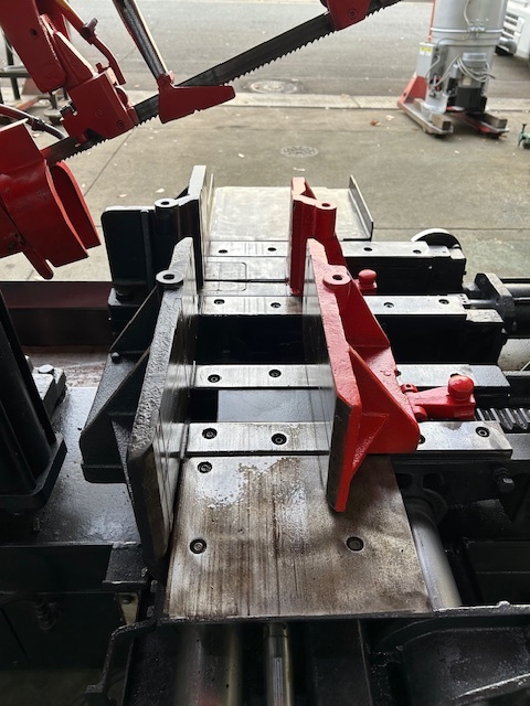 アマダ バンドソー HA250B