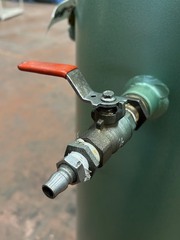 明治機械製作所 エアータンク