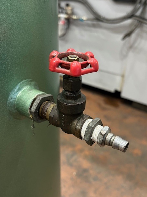 明治機械製作所 エアータンク