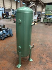 明治機械製作所 エアータンク
