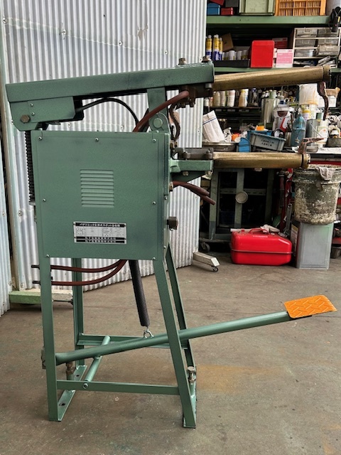 パナソニック スポット溶接機 YR080SRF