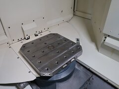 牧野フライス製作所 横型マシニングセンター(ＢＴ４０型･２パレット) a40