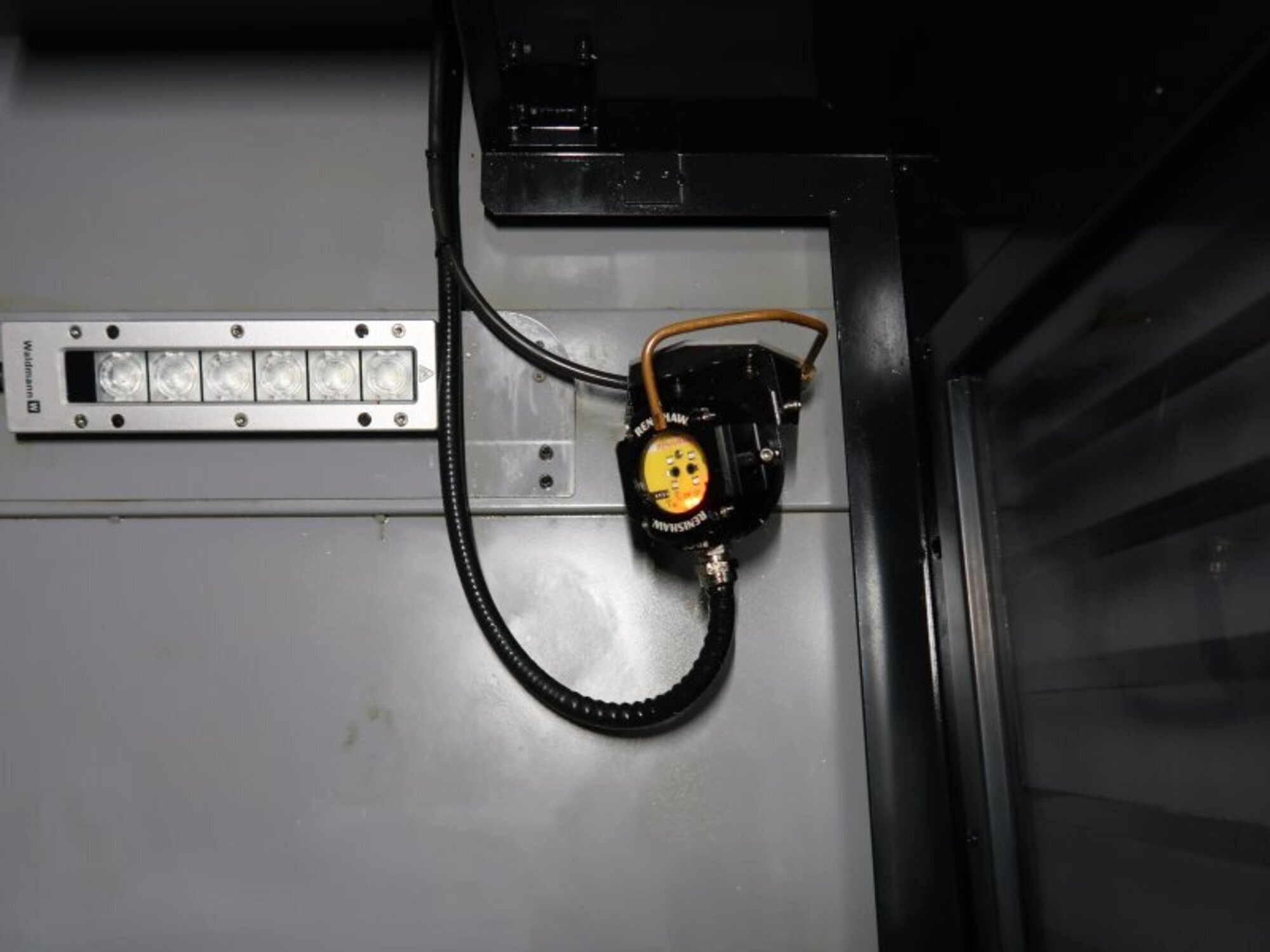 大阪機工 立型マシニングセンター(BT40型) VM53R