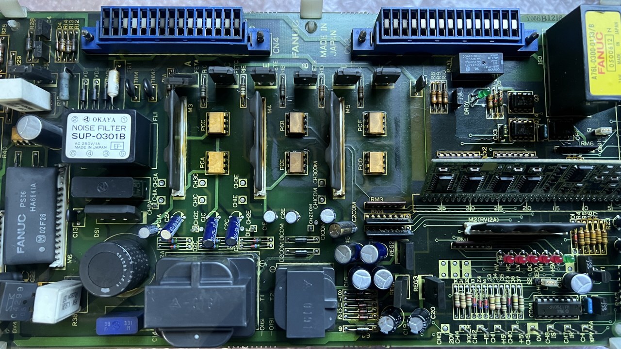 FANUC/ファナック サーボアンプ 【サーボアンプ】A06B-6058-H006