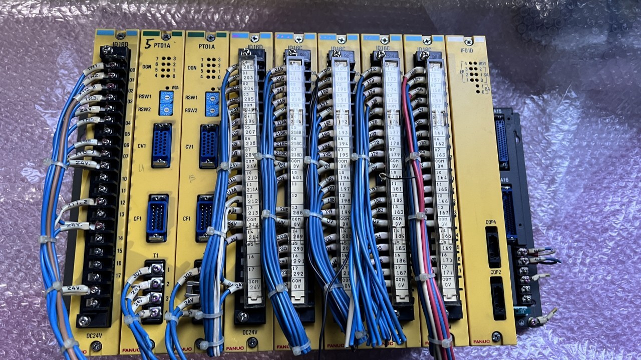 FANUC/ファナック I/Oベースユニット 【I/Oベースユニット】A03B-0801-C013