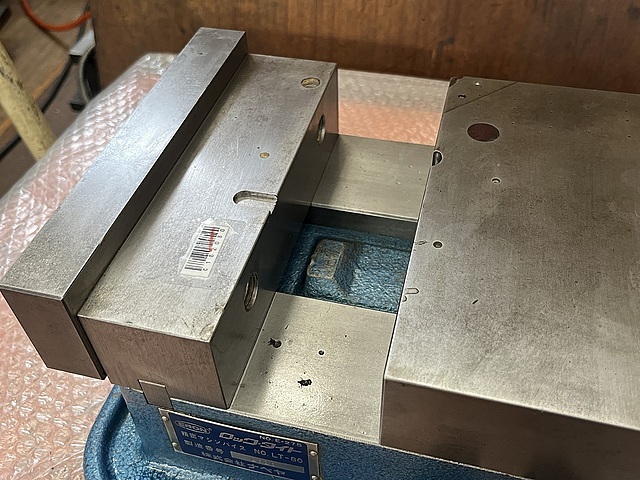 ナベヤ 精密マシンバイス LT-80