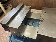 ナベヤ 精密マシンバイス LT-80