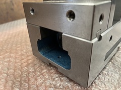 ナベヤ ロックタイト精密マシンバイス LT40MC