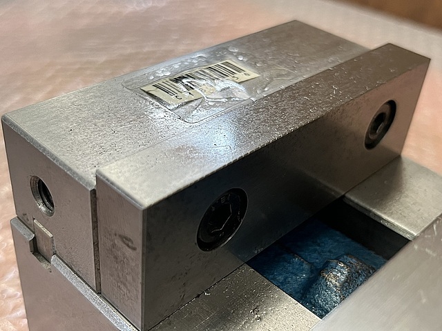 ナベヤ ロックタイト精密マシンバイス LT40MC