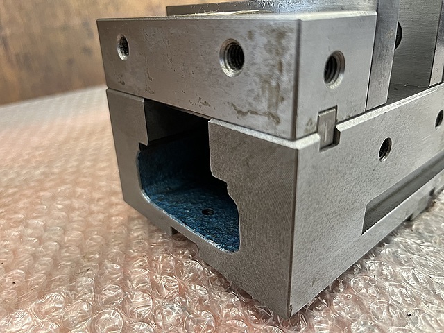 ナベヤ ロックタイト精密マシンバイス LT40MC
