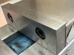 ナベヤ ロックタイト精密マシンバイス LT40MC