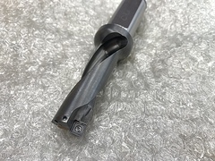 サンドビック スローアウェイドリル 880-D2000L25-03