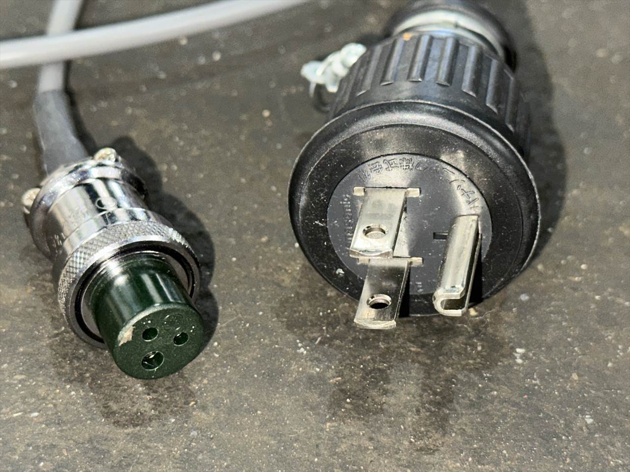 ユーシン ベルトコンベア MC-30-4