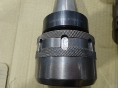 KURODA｜黒田精工	 NT40ミーリングチャック T40U-CTR32