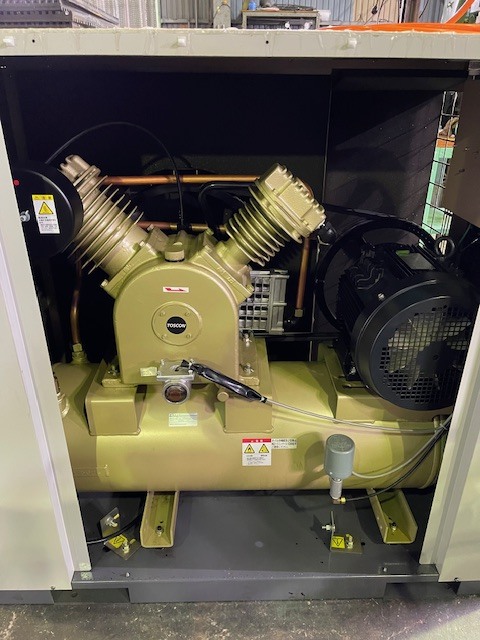 東芝 5.5Kwパッケージタイプコンプレッサ FP85-55T1