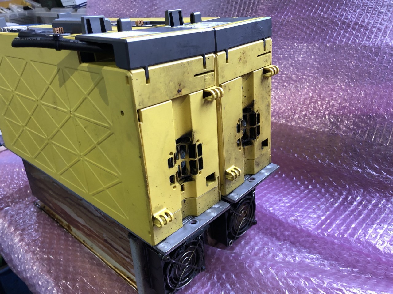 ファナック/FANUC サーボアンプ 【サーボアンプ】A06B-6114-H211