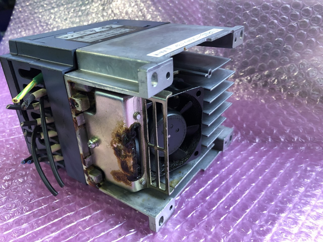富士電機 低圧インバータ 【低圧インバータ】FRN1.5C1S-2J