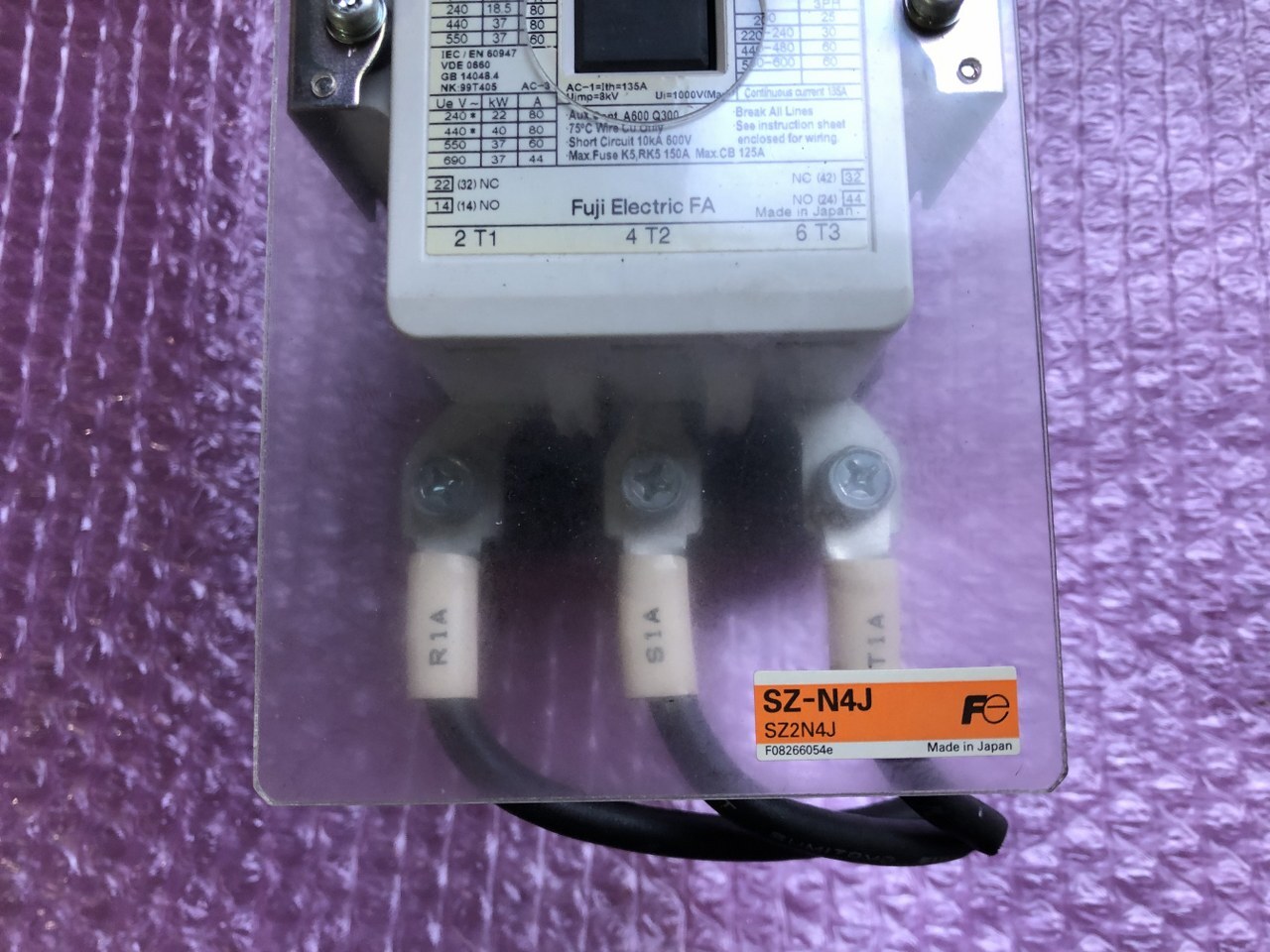 富士電機 電磁接触器 【電磁接触器】SC-N4