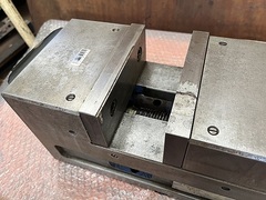 ナベヤ ロックタイト油圧バイス FA VISE 150