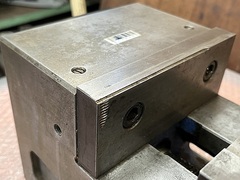 ナベヤ ロックタイト油圧バイス FA VISE 150
