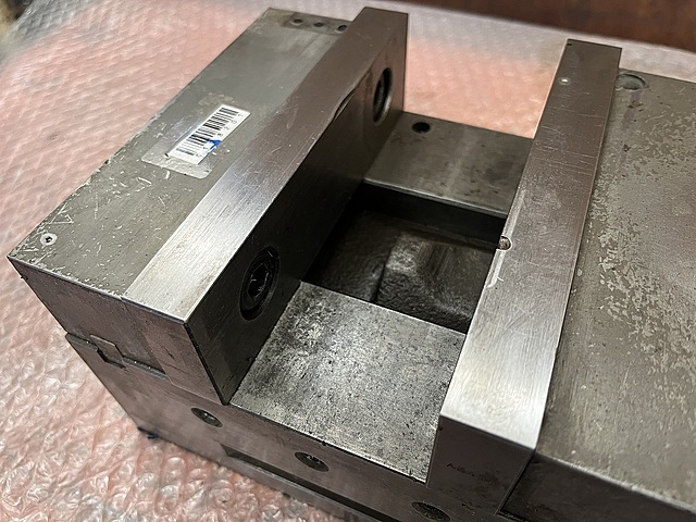 ナベヤ 精密マシンバイス LT150L