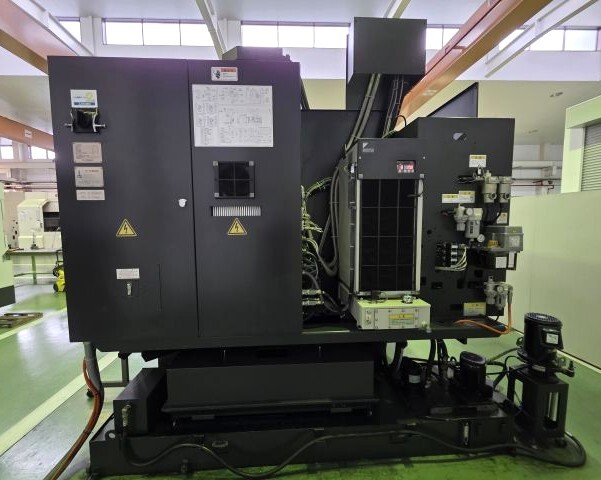 OKUMA 立形マシニングセンター MB-56VA