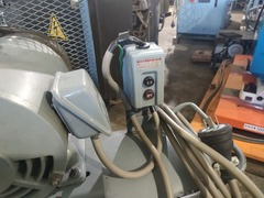 日立 レシプロコンプレッサー 3.7U-9.5T