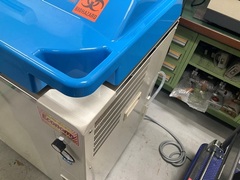 平山製作所 高圧蒸気滅菌器 HVA-85LB
