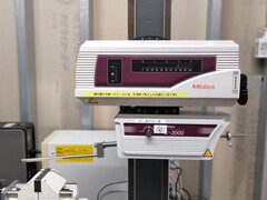 ミツトヨ 表面粗さ・輪郭形状測定機 SV-C3100S4