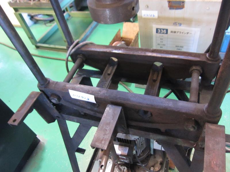 理研精機 油圧プレス